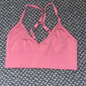 very lightly worn LULULEMON sports bra size 4